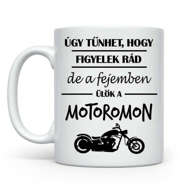 Ülök a motoromon - Hobbis - Tecuccod