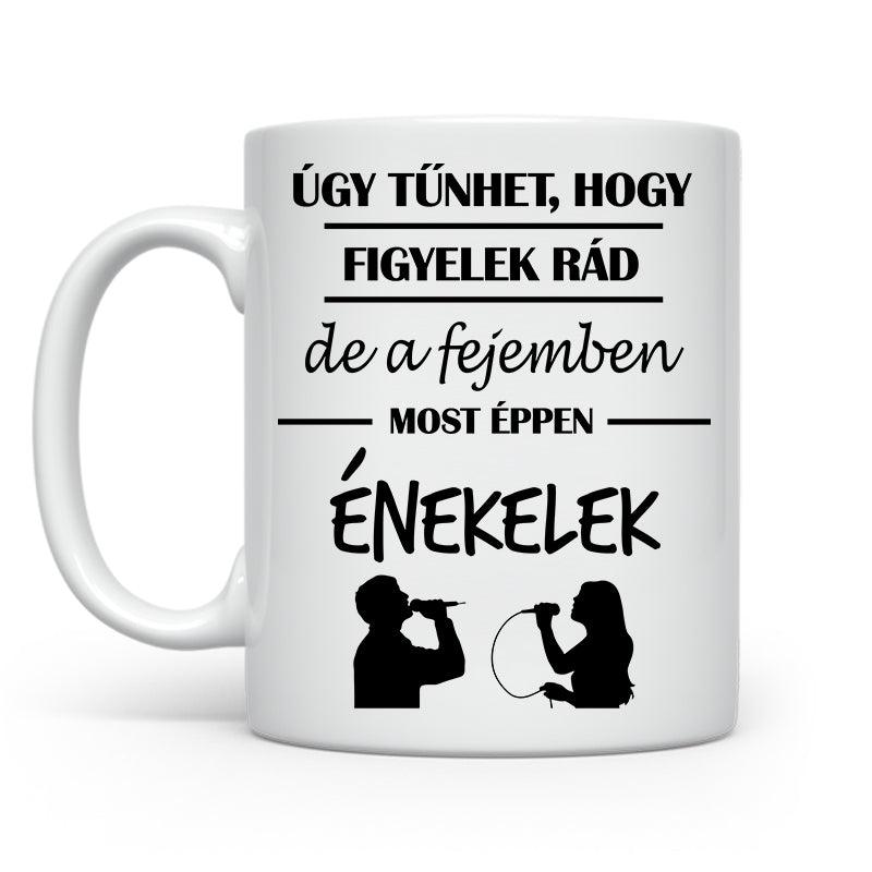 Most éppen énekelek - Hobbis - Tecuccod